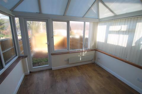 2 bedroom end of terrace house to rent, Godiva Road, Leominster, Herefordshire