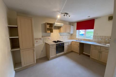 2 bedroom end of terrace house to rent, Godiva Road, Leominster, Herefordshire