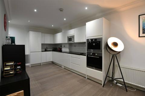 3 bedroom apartment for sale, Boulcott Street, London, E1