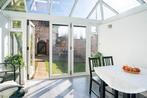 15 The Brambles, Bar Hill, Cambridge, CB23 8SZ