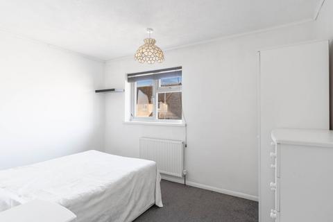 15 The Brambles, Bar Hill, Cambridge, CB23 8SZ