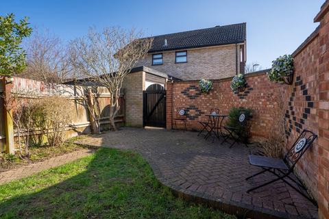 15 The Brambles, Bar Hill, Cambridge, CB23 8SZ