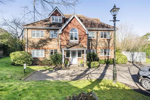 Hobbs End, Henley-on-Thames, Henley-On-Thames RG9