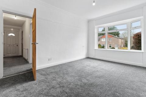 576 Castlemilk Road, Glasgow, G44 5LZ