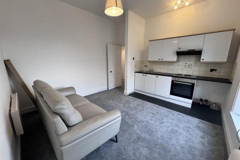 1 bedroom apartment to rent, Manchester Road, Southport