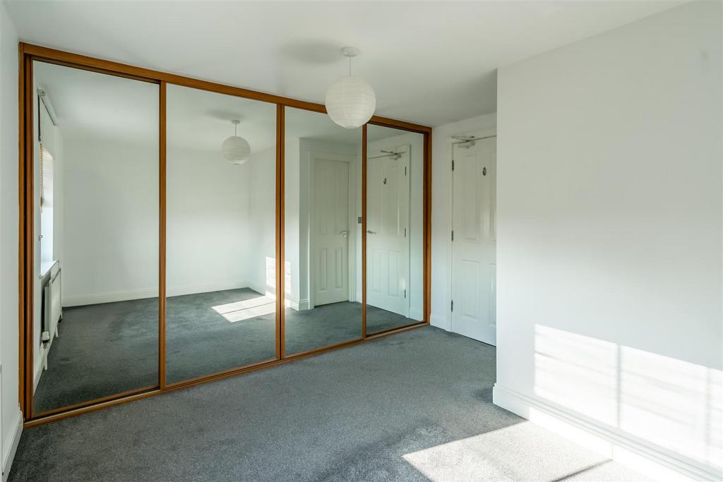 House in York, Scarcroft, Bishophill - More