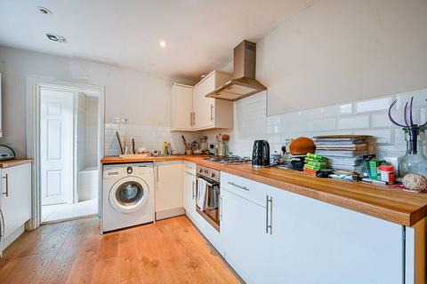 4 Petersfield Road, London, W3 8NY