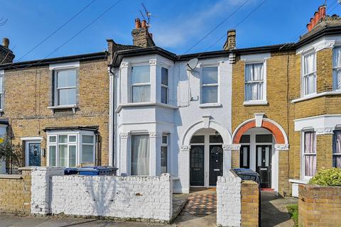 4 Petersfield Road, London, W3 8NY