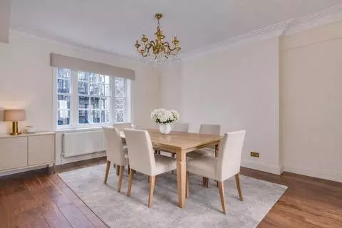 4 bedroom flat for sale – pohled 4