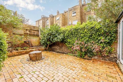2a Westwick Gardens, London, W14 0BU