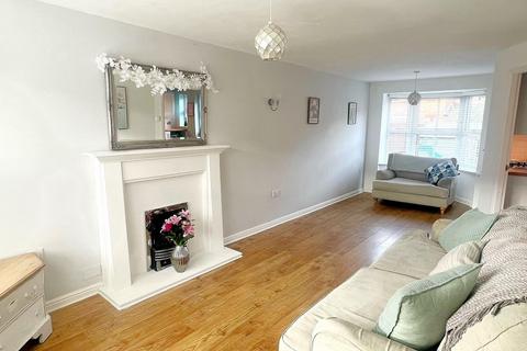 33 Plantation Drive, Sutton Coldfield, B75 7JQ