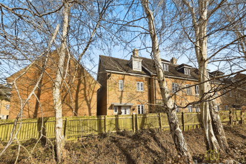 3 bedroom end of terrace house for sale, Carnoustie Drive, Lincoln LN6