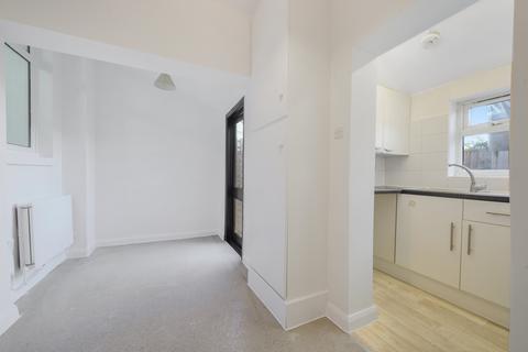 113 Woodheyes Road, London, NW10 9DE