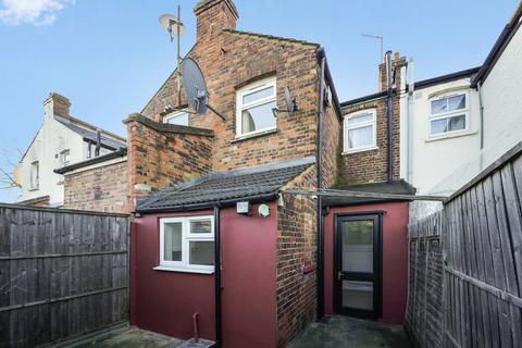 113 Woodheyes Road, London, NW10 9DE