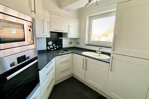 2 bedroom retirement property for sale, Bellbanks Road, Hailsham
