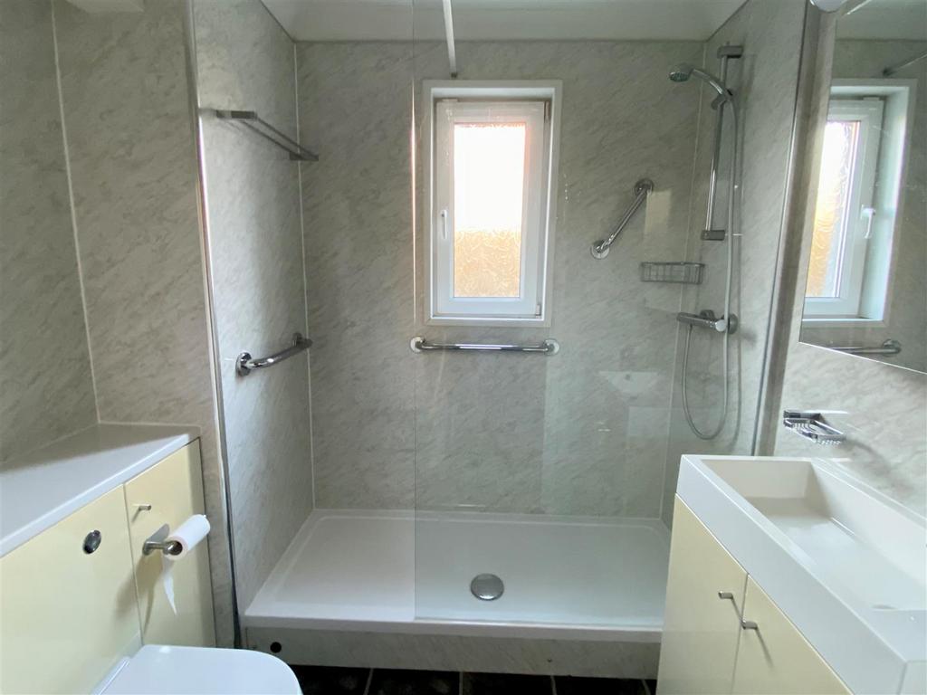 19 SOUTHBATH.jpg