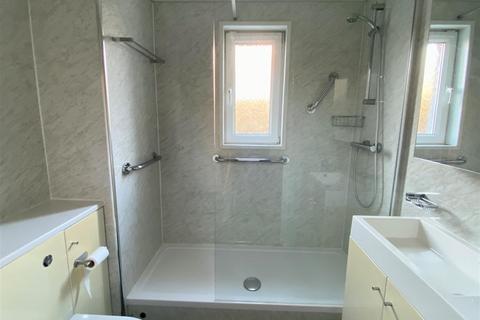 2 bedroom retirement property for sale, Bellbanks Road, Hailsham