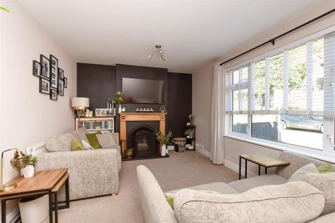 3 bedroom detached house for sale, Downsway, Whyteleafe, Surrey