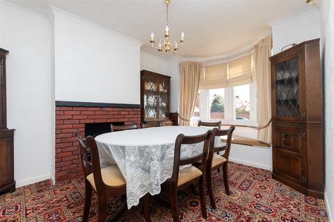 3 bedroom end of terrace house for sale, Eastcote Road, Welling, Kent