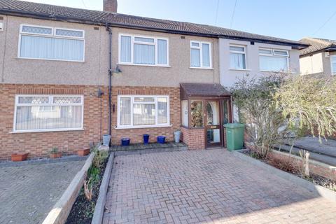 3 bedroom terraced house for sale, Westlyn Close, Rainham RM13