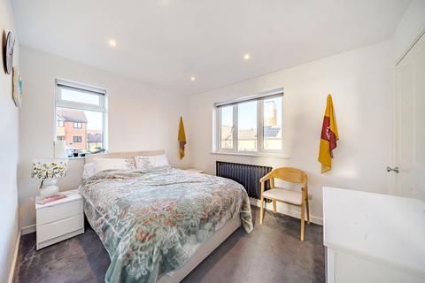 2 bedroom end of terrace house for sale, Tarragon Close, London, SE14