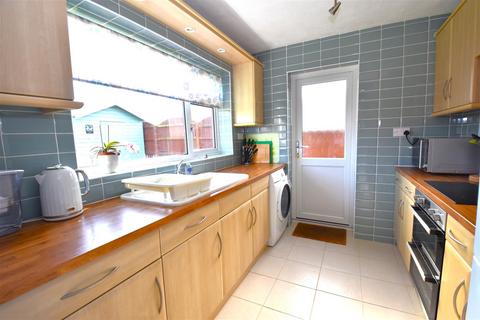 3 bedroom semi-detached bungalow for sale, Cambridge Gardens, Rochford