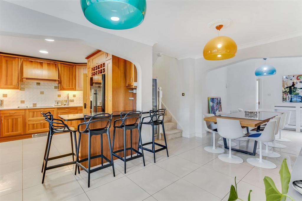 5 T2 A1377 HDR.jpg