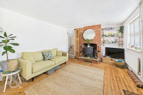 2 bedroom cottage for sale, St. Johns Road, Bungay, Suffolk