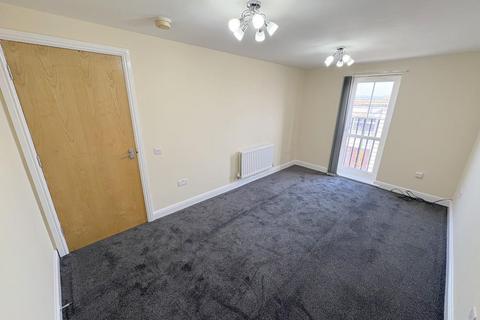 2 bedroom apartment to rent, Hartshill House, St. Andrews Square ST4