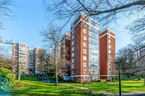 2 bedroom flat for sale, Lymer Avenue, London SE19