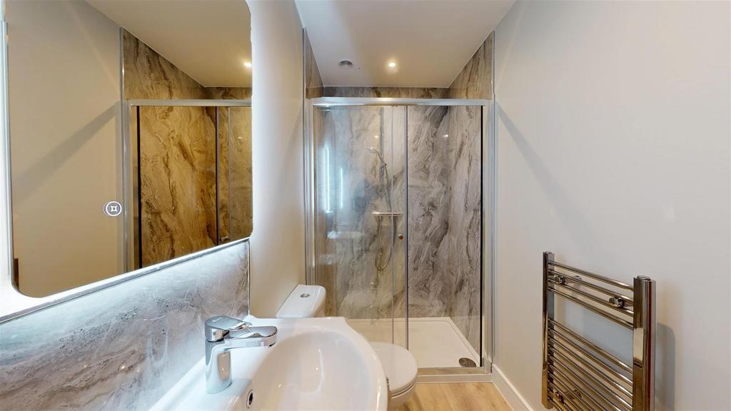 Longden Road Mill Meadow House Ensuite (Bedroom On