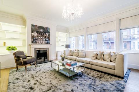3 bedroom apartment to rent, Duke Street, London, W1K