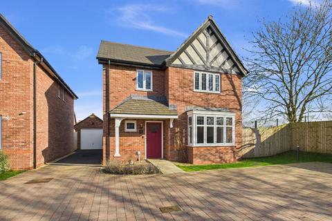 4 bedroom detached house for sale, Grebe Drive, Crewe CW2