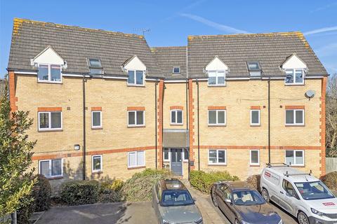 2 bedroom penthouse for sale, Headingley Close, Pitsea, Basildon, Essex, SS13