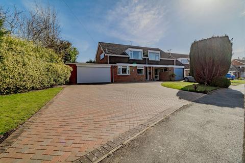 4 bedroom semi-detached house for sale, Portland Drive, Stourbridge DY9