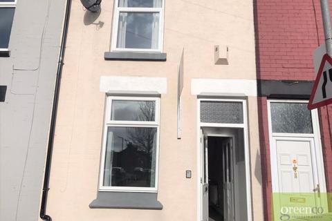 3 bedroom terraced house to rent, Standish Street, St. Helens WA10