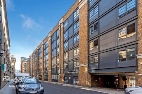 2 bedroom flat to rent, Curlew Street, London