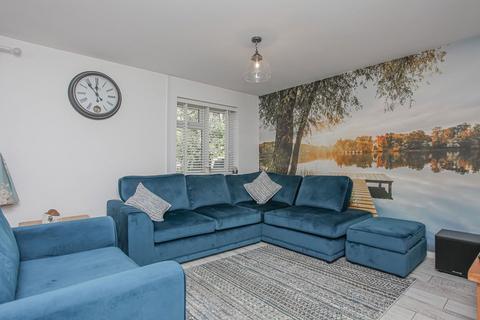 4 bedroom detached house for sale, Greenhills Park, Bloxham