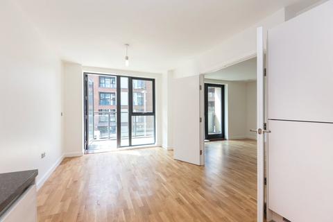 3 bedroom apartment for sale, Copperwood Place, London, SE10