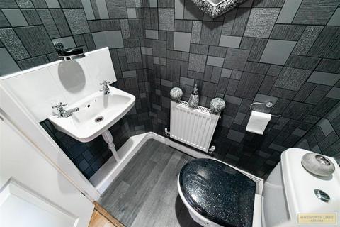 2 bedroom semi-detached house for sale, Lindisfarne Avenue, Blackburn