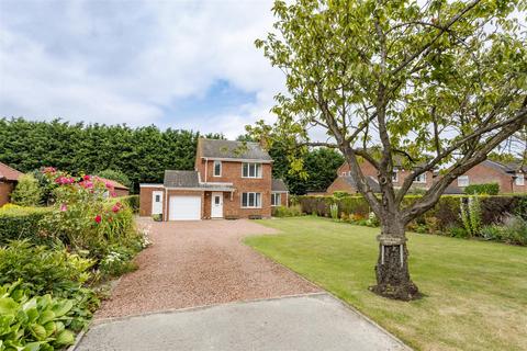 4 bedroom detached house for sale, York Road, Elvington, York, YO41 4DY