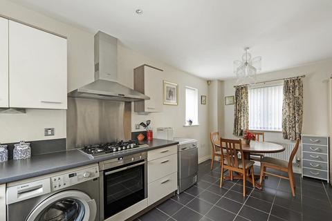 2 bedroom detached house for sale, Laxton Walk, Kings Hill, ME19 4JG