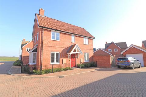 3 bedroom detached house for sale, Orchard Way, Boreham, Chelmsford