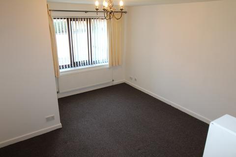 2 bedroom end of terrace house to rent, Burdekin Close, Chapel-en-le-Frith SK23