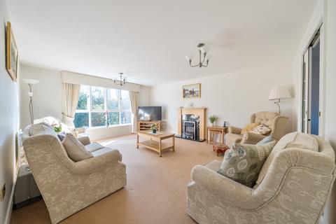 2 bedroom flat for sale, Newton Lane, Romsey, Hampshire, SO51