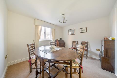 2 bedroom flat for sale, Newton Lane, Romsey, Hampshire, SO51