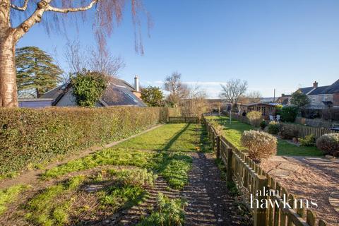 3 bedroom end of terrace house for sale, Beamans Lane, Royal Wootton Bassett SN4 7