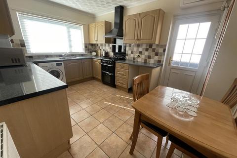 2 bedroom detached bungalow for sale, Llwynifan, Llangennech, Llanelli