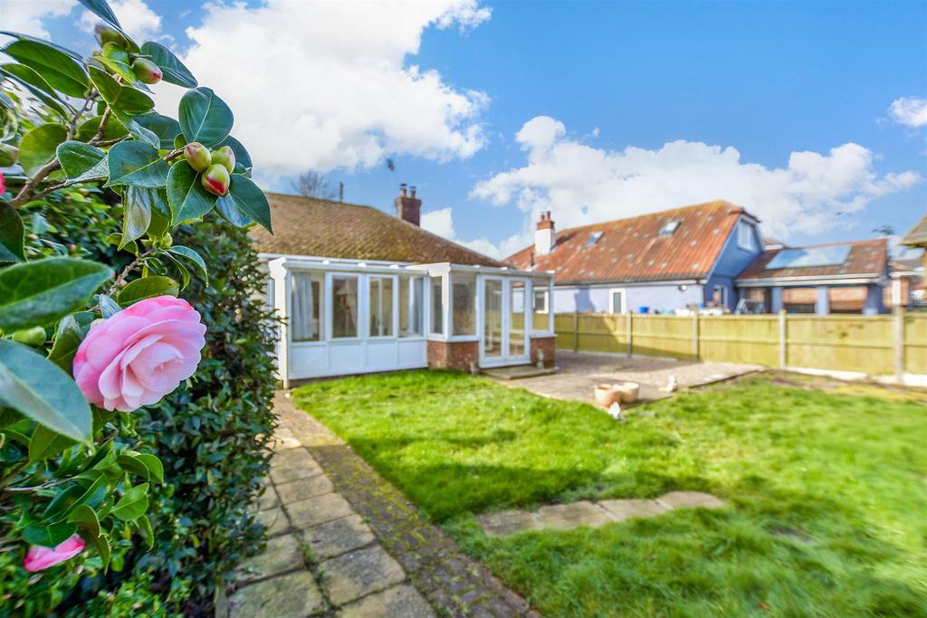 External Lifestyle Photograph