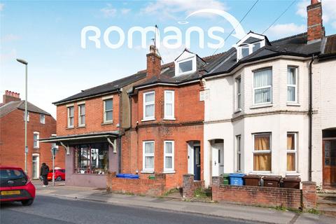 4 bedroom terraced house to rent, Grosvenor Road, Aldershot, GU11